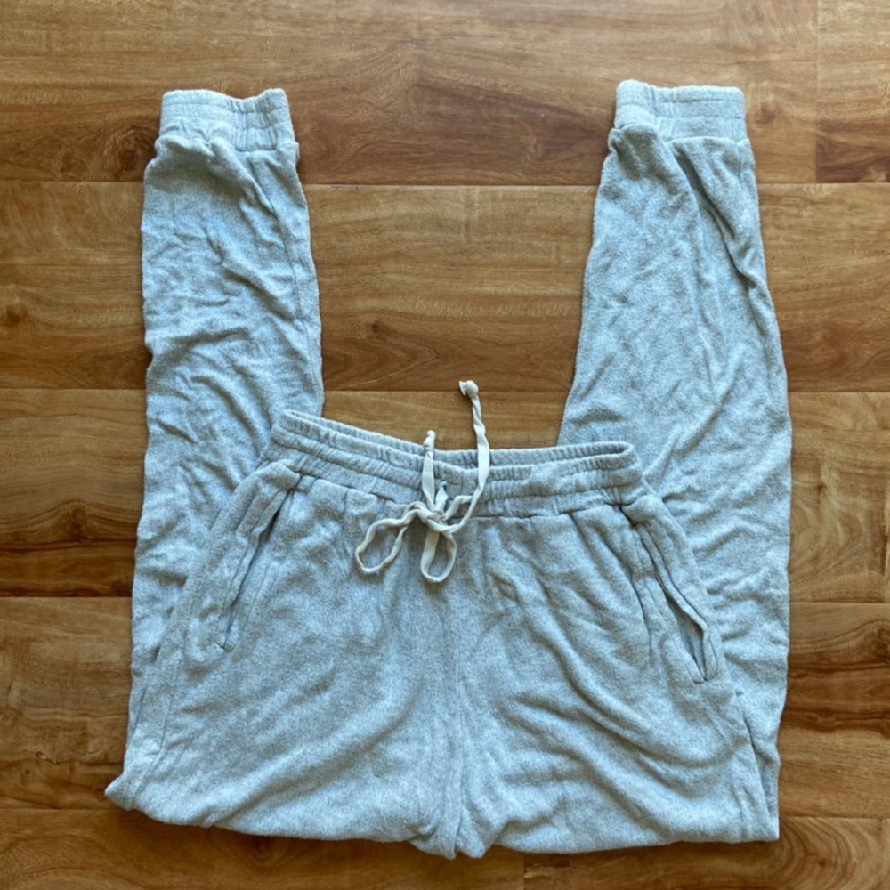 BRANDY MELVILLE JOGGERS